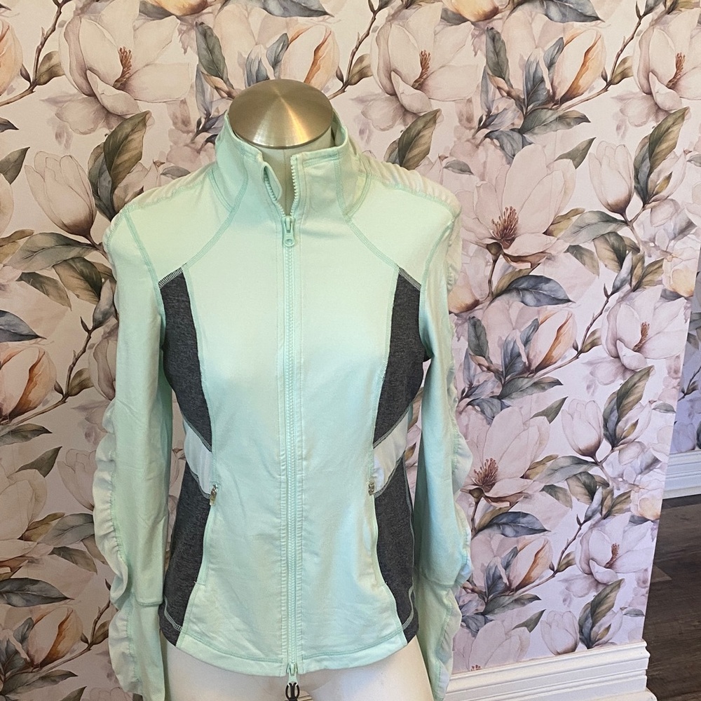 Zella Women's Light Green and Charcoal Utility Jacket